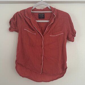 Pink Short-Sleeve Button Down Shirt -- S